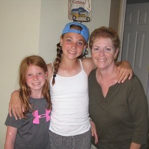 Meet your Posher, Caitlin